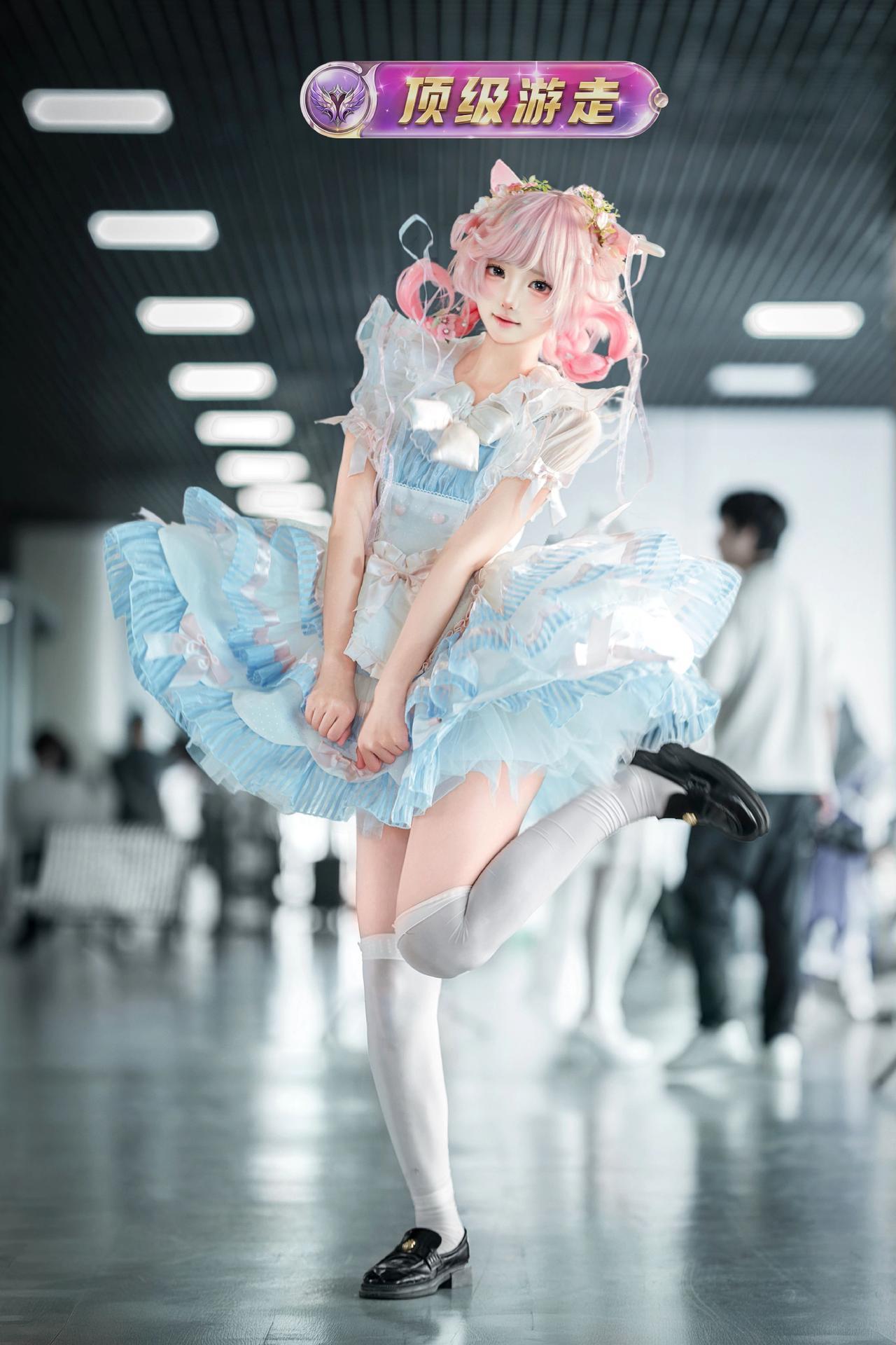 p2很大胆的尝试
出镜:@咬一口薯饼
器材:@索尼官方旗舰店 索尼a7c2+85