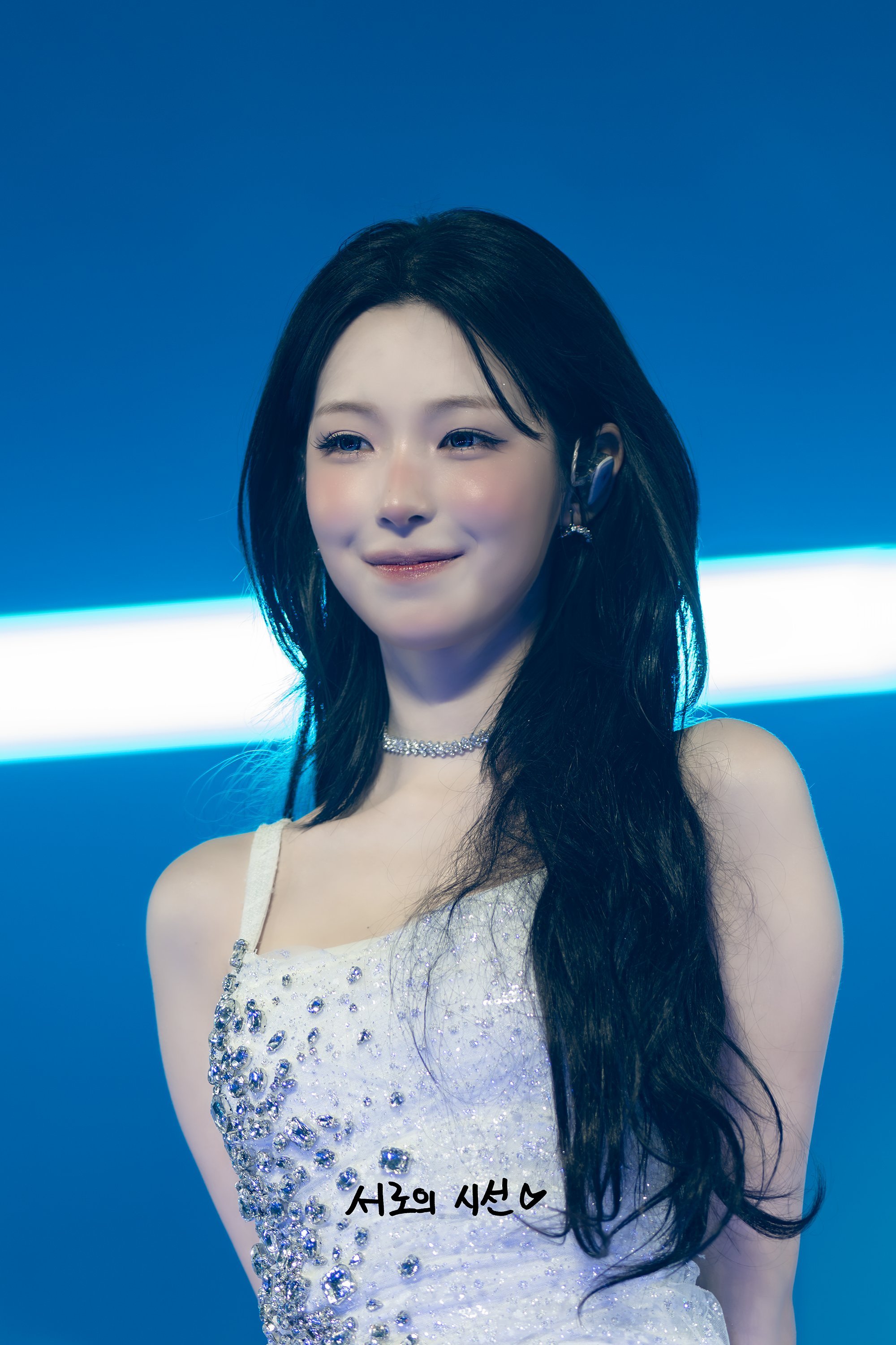 白知宪[超话]  🐳蜜罐甜心白知宪 260904 亚巡首尔场D1 饭拍高清cr