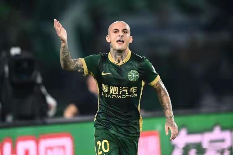 2月24日，博主“浙江队情报小组”透露了浙江队新赛季球衣号码分配情况：托利奇将身