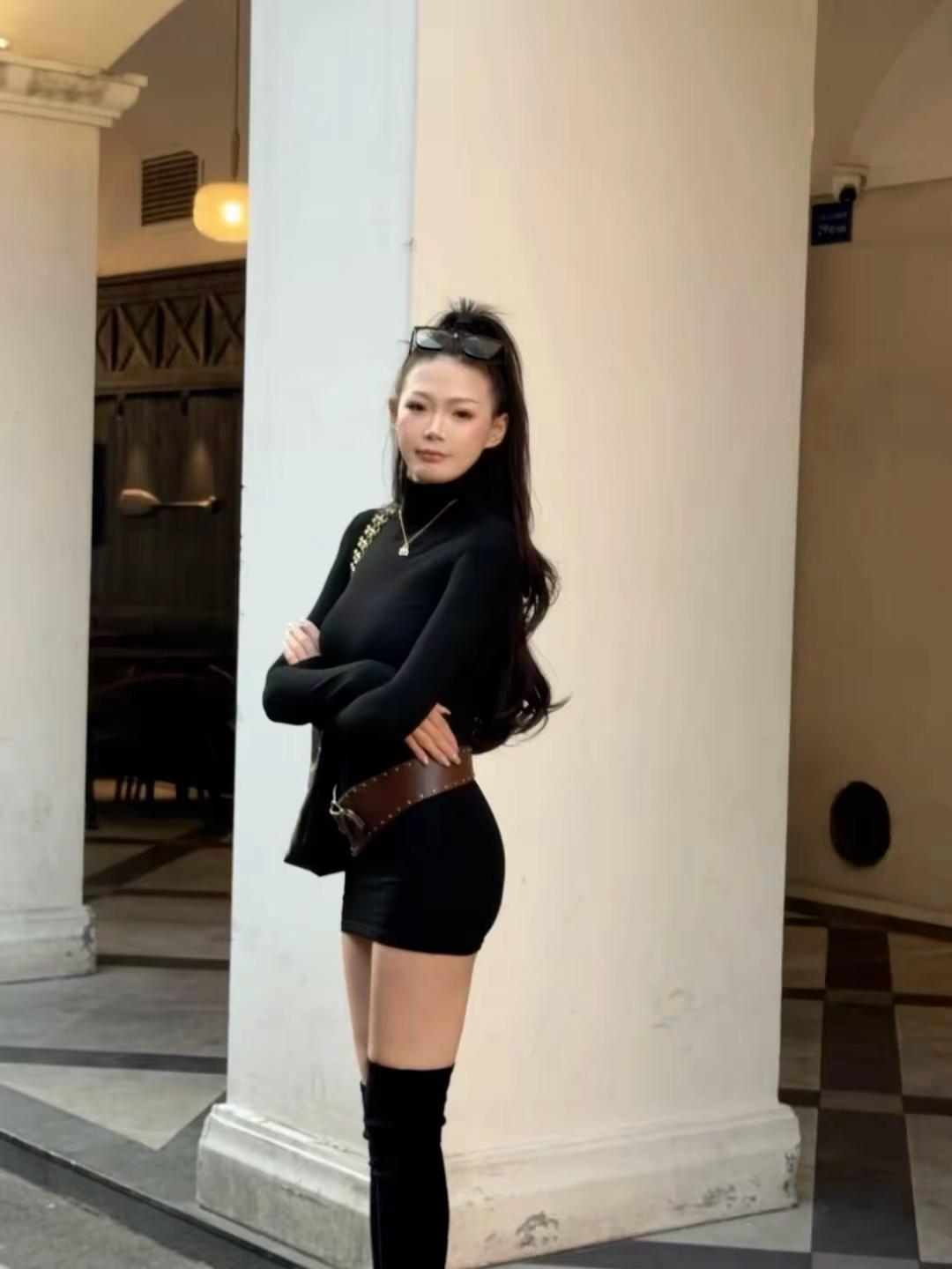 黑色上衣怎么穿出高级感 风衣穿搭