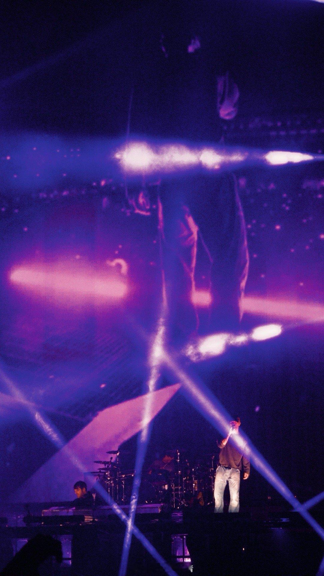 杭州的雨为烟鬼卡点了 烟鬼的演出连天气都偏爱！杭州场前大雨不停，开场雨就秒停，大