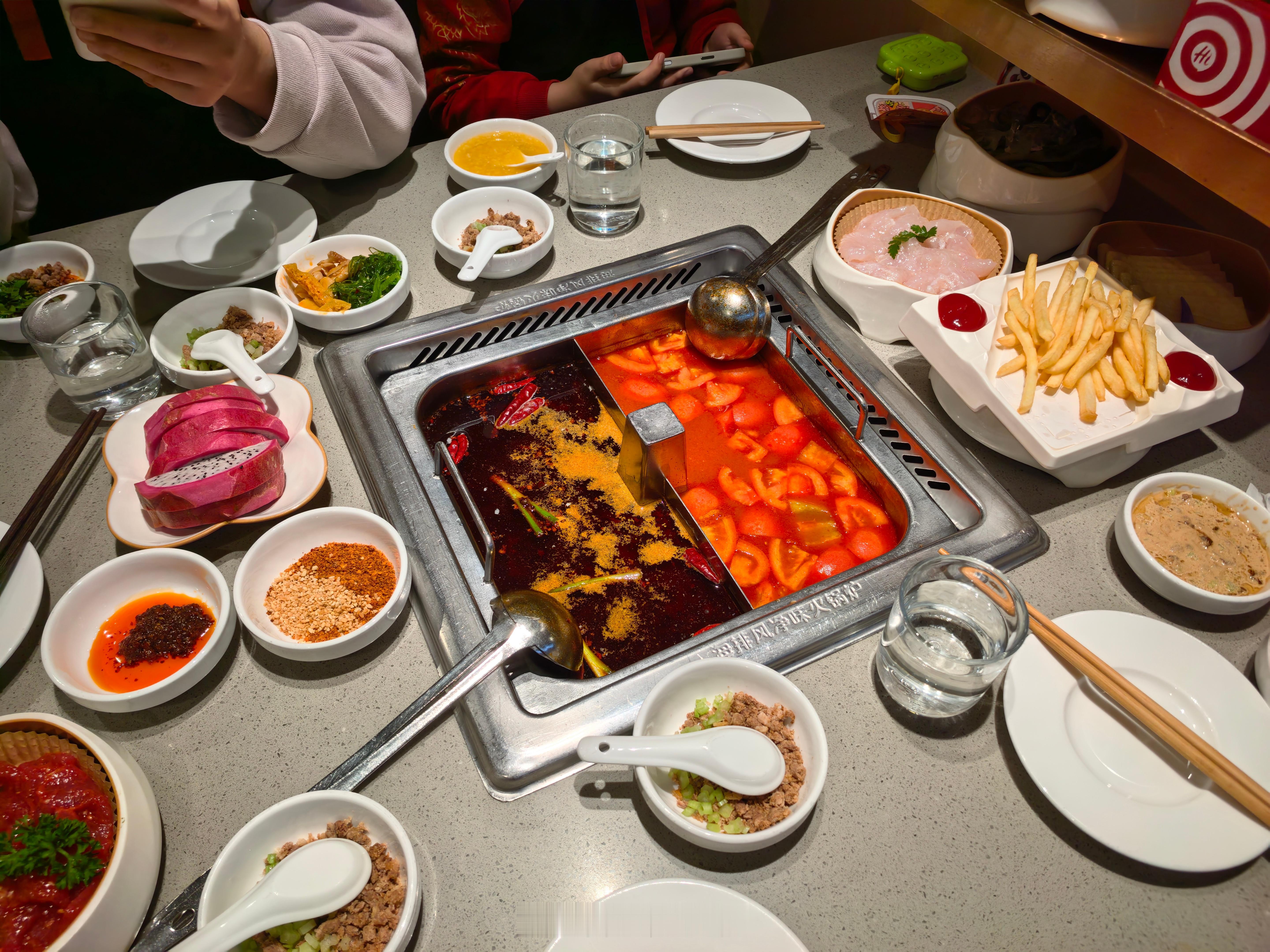 大清早的吃火锅也是没谁了