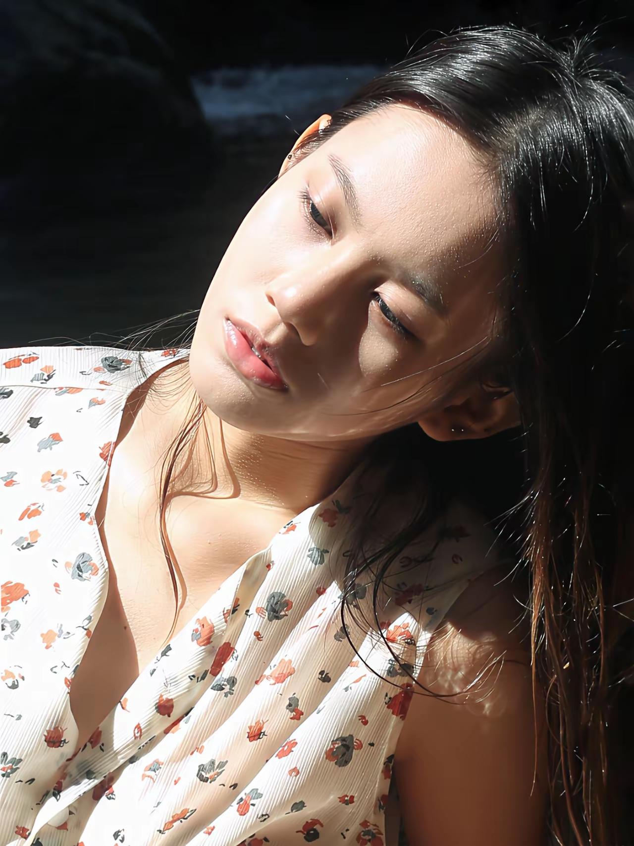 职业模特和世界级女明星的差异。时间球花莫妮卡贝鲁奇莫妮卡·布鲁奇 意大利女模 莫