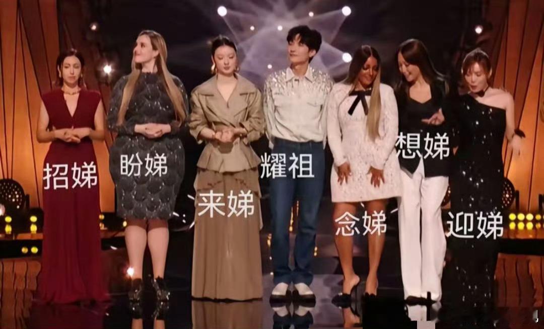陈楚生歌王 这张图的含金量还在上升，一直站C位，总决赛又唱了一首「获奖之作」，原