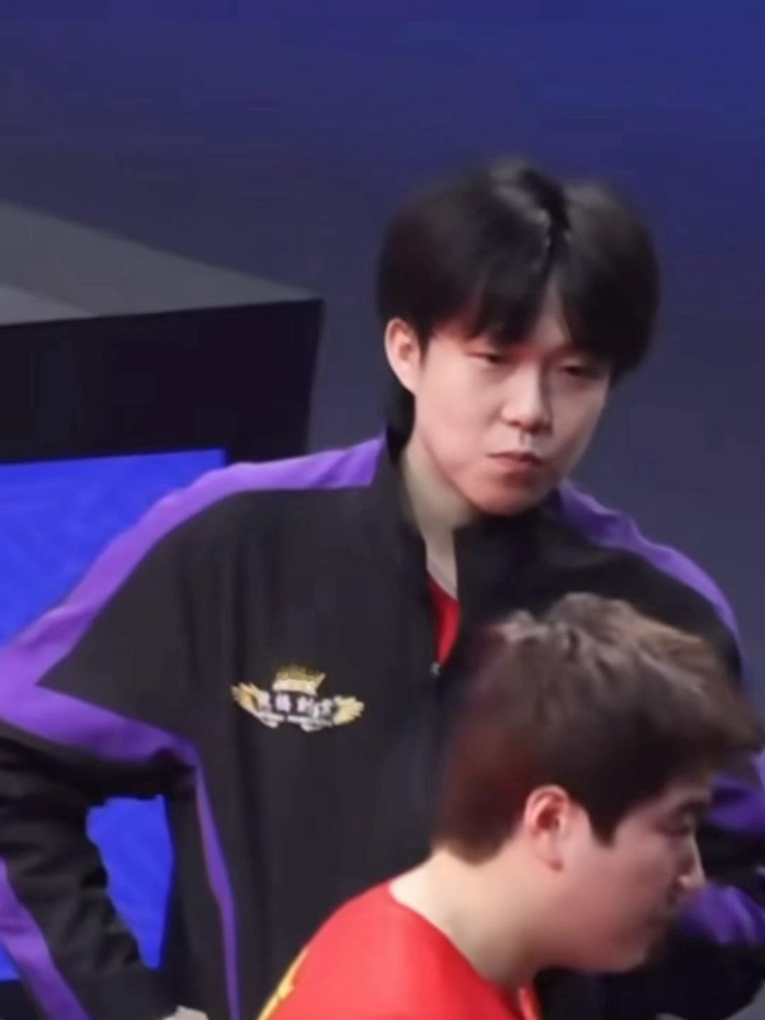 小孩开心健康完赛！情绪价值足足的小耶