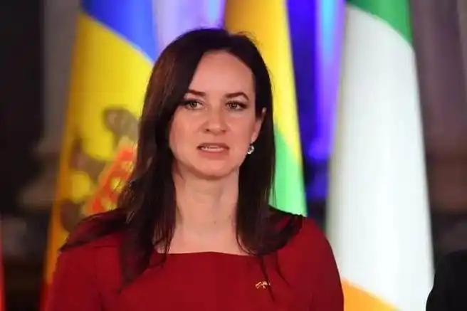 [月亮]“悔得肠子都青了！”曾经在反华前线蹦跶得比谁都欢的小国立陶宛，如今吃不了