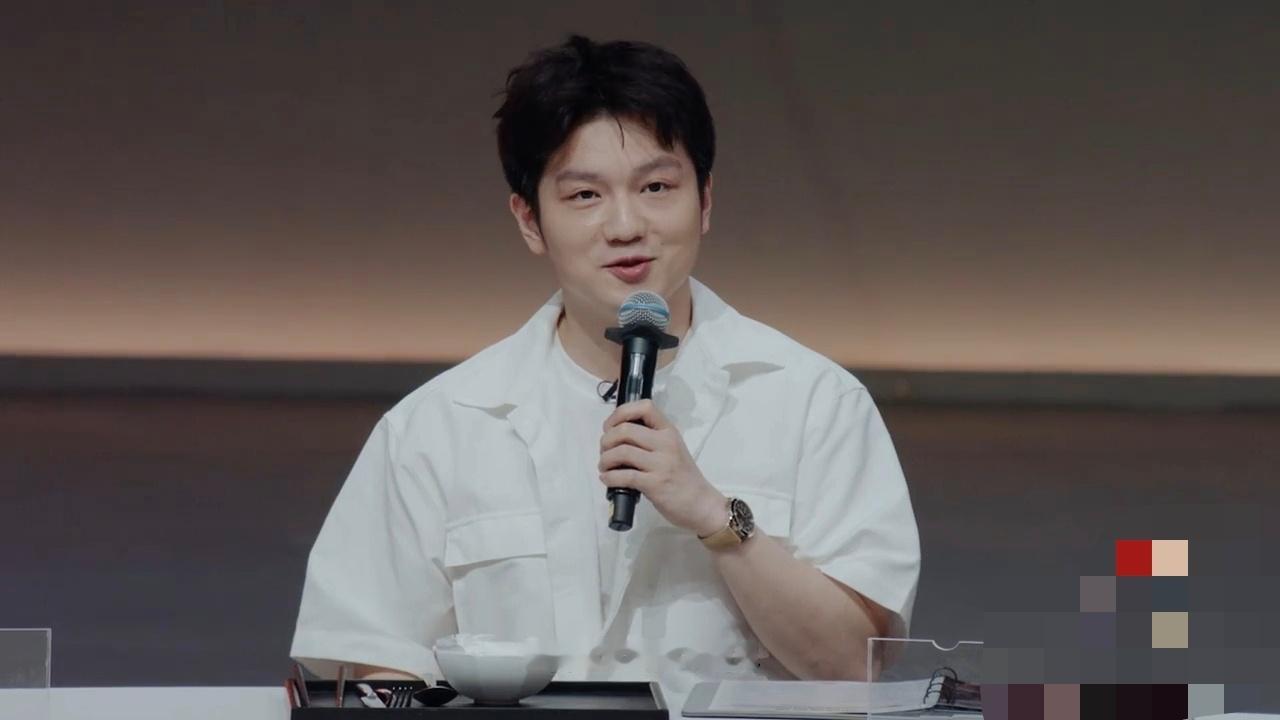 一饭封神厨房格局打开了有大冰箱的不止有男生女生向前冲一饭封神2这次厨房格局完全打