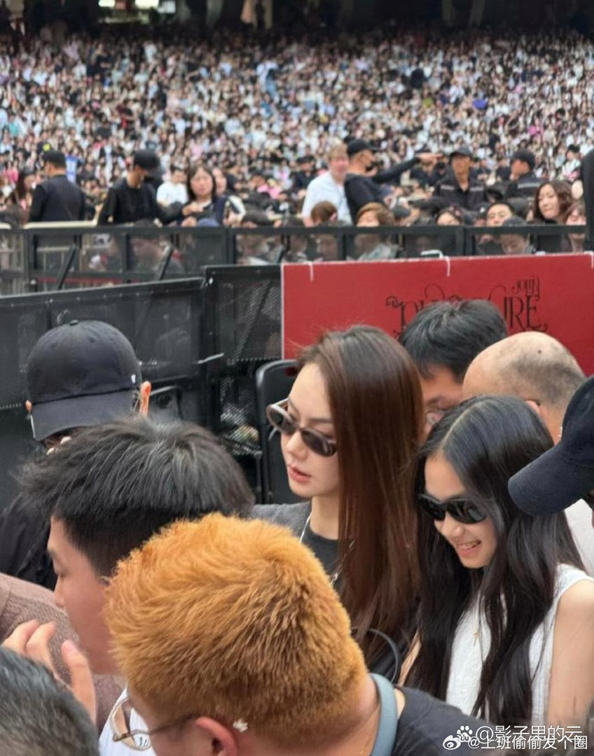 戚薇李承铉女儿11岁近照戚薇李承铉11岁女儿Lucky近照太惊艳了！蔡依林鸟巢演