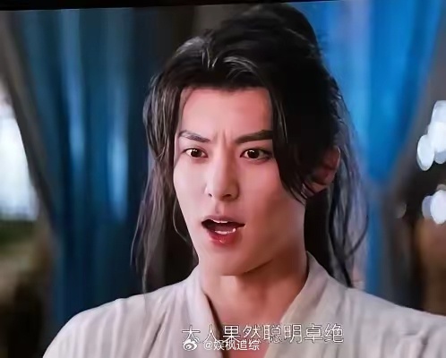 庆余年里范闲穿越了娶了长公主的女儿郡主，到了大奉打更人，主角直接娶的就是个公主临