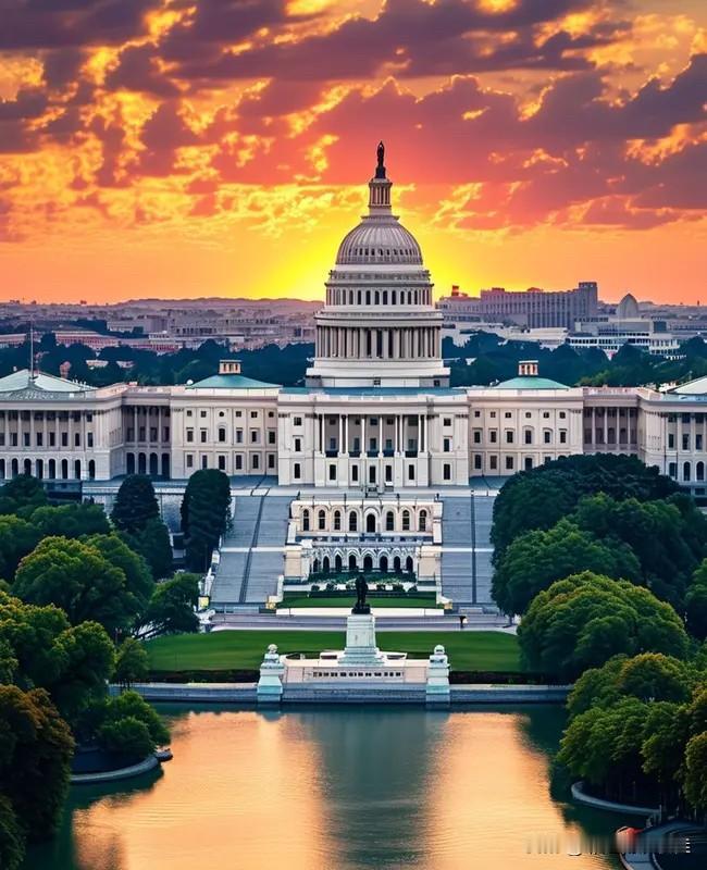 美国屡屡抹黑中国，其目的不过是为了一己私利。就拿特朗普来说，为了在中期大选中获取