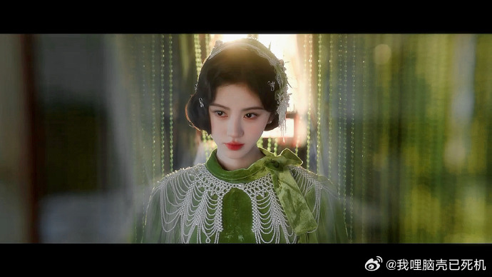 鞠婧祎扇镜头爽感万花世界集齐了现代民国古装的鞠婧祎 万花世界集齐了现代民国古装的