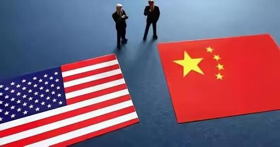 全球目光紧盯中美经济耐力比拼，如今格局格外微妙：国内产能充足货物外销受阻，急于拓
