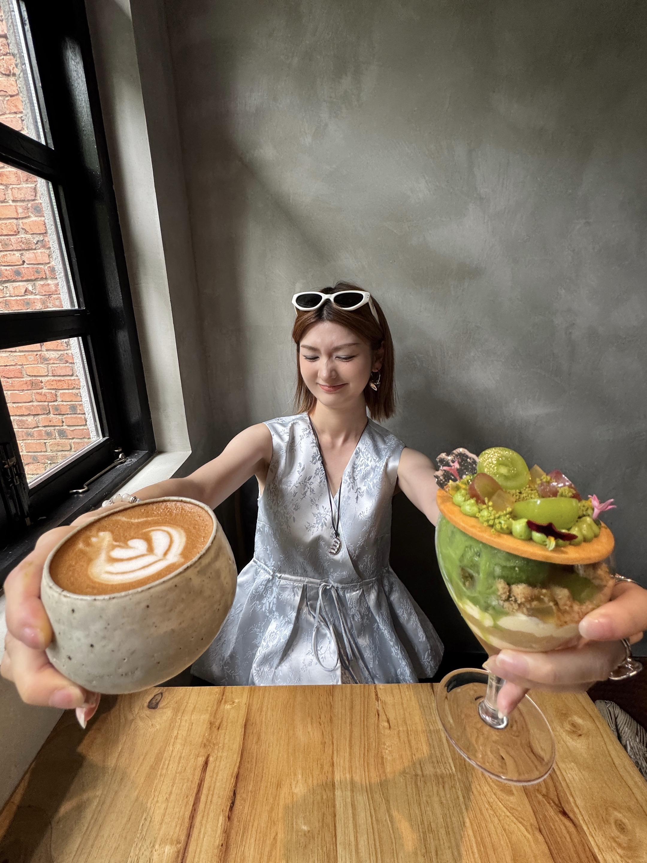 🥣。