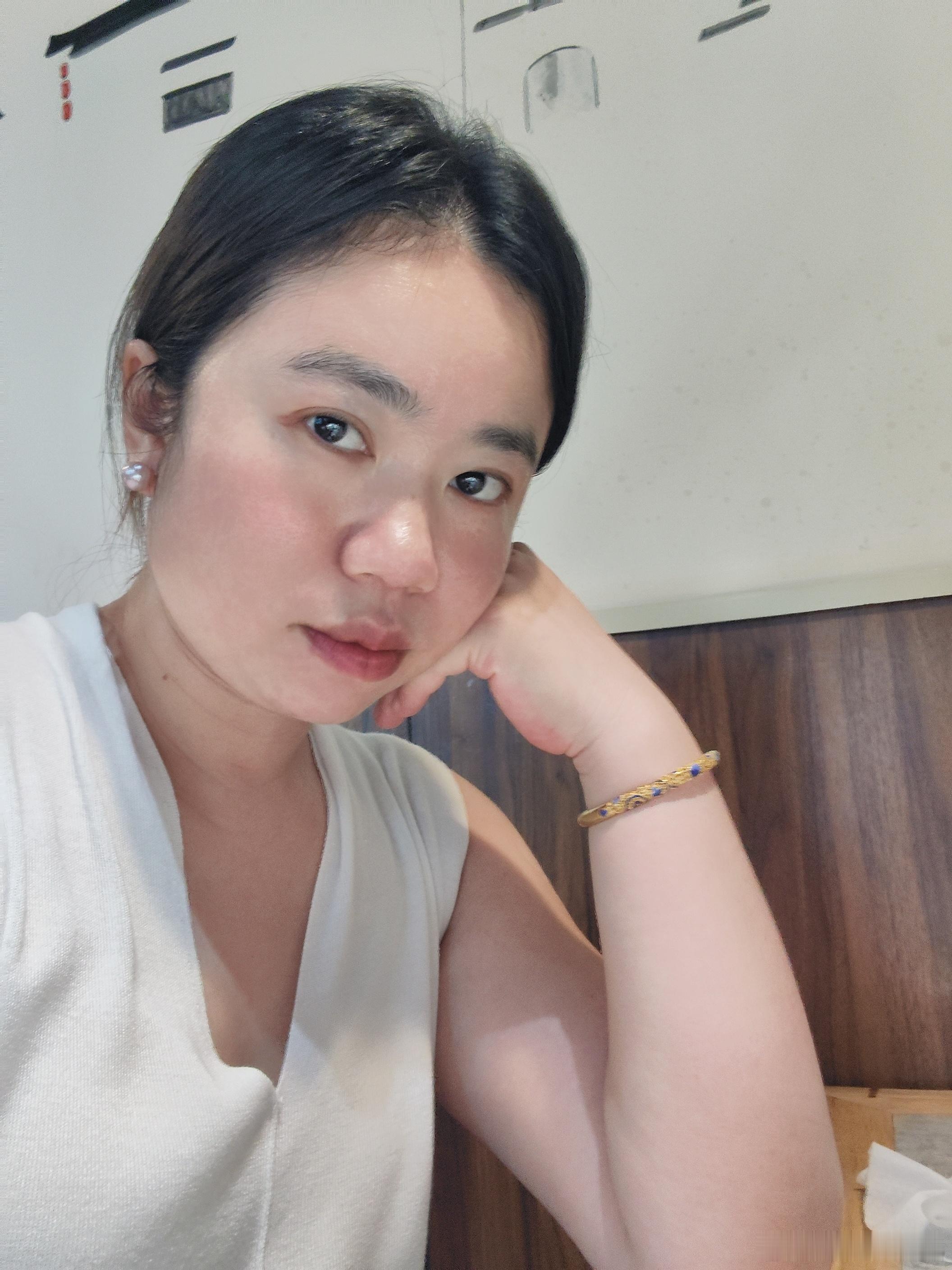 你到底是谁？ 漯河