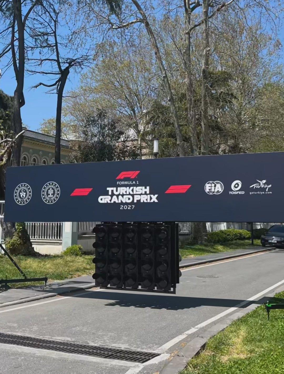 乔治拉塞尔 🩵 GR63消息速递 已有“2027年土耳其大奖赛”相关标识准备就