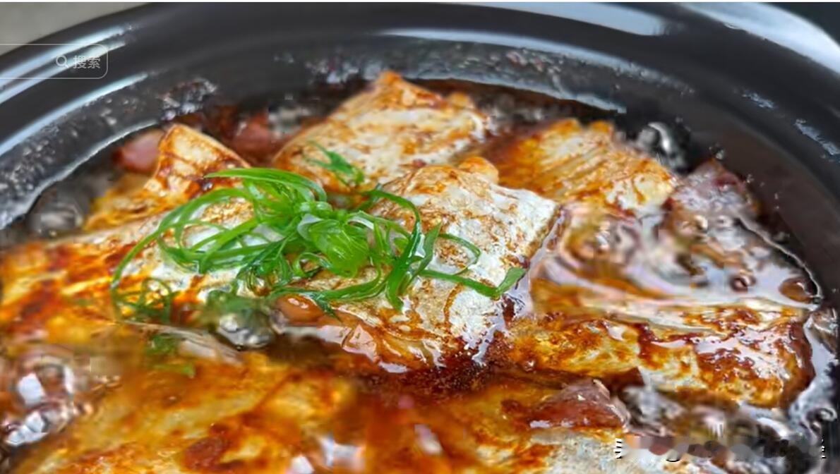 如果要问南通吃带鱼最经典的做法，既非清蒸，也非红烧，而是“油浸”。对于新鲜海产品