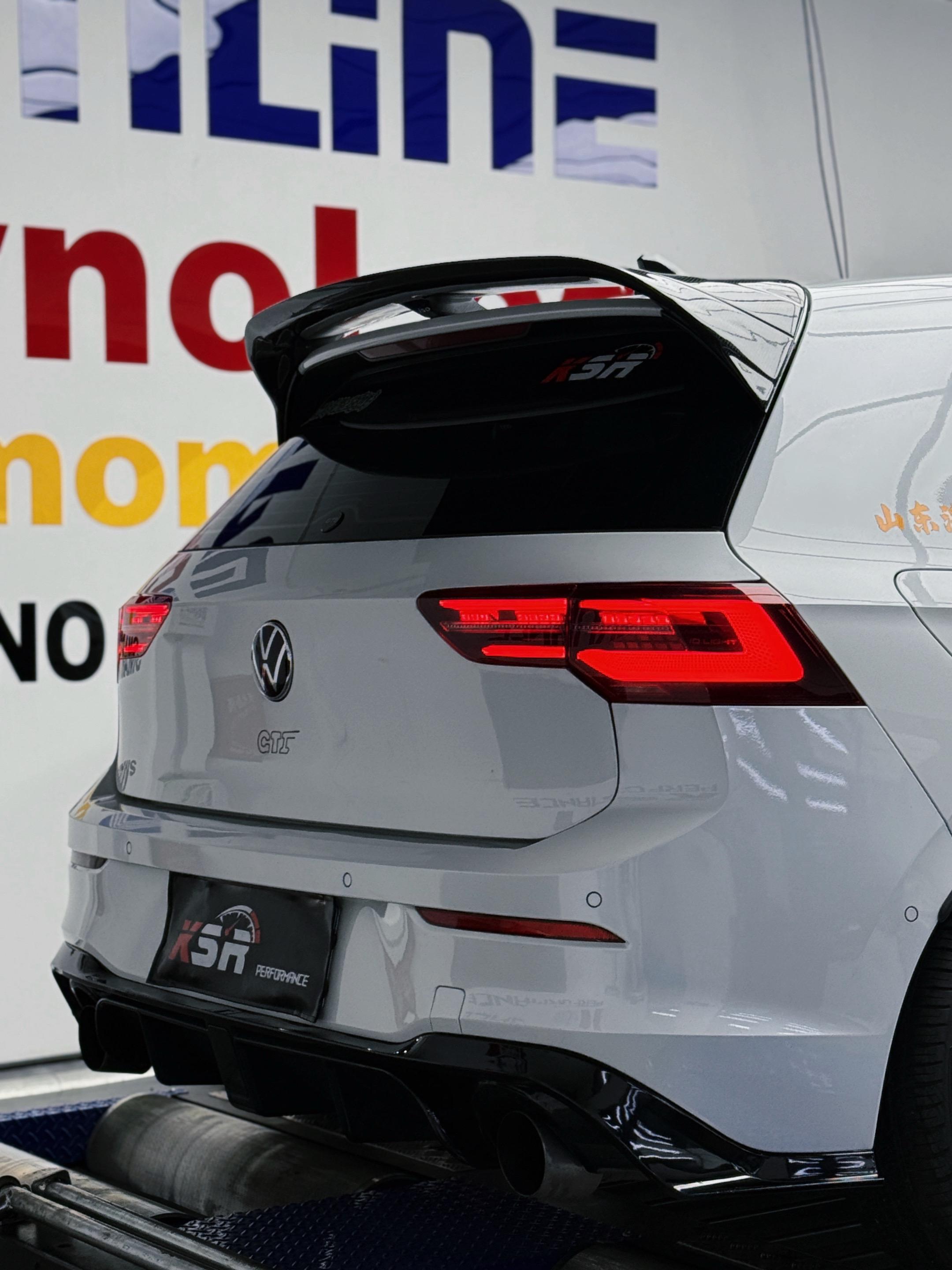 花有重开日、人无再少年