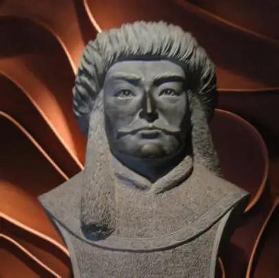 史上最惨皇帝，没有之一。因为手痒，偷了点自家国库的钱想去买酒喝，结果被大臣当场从