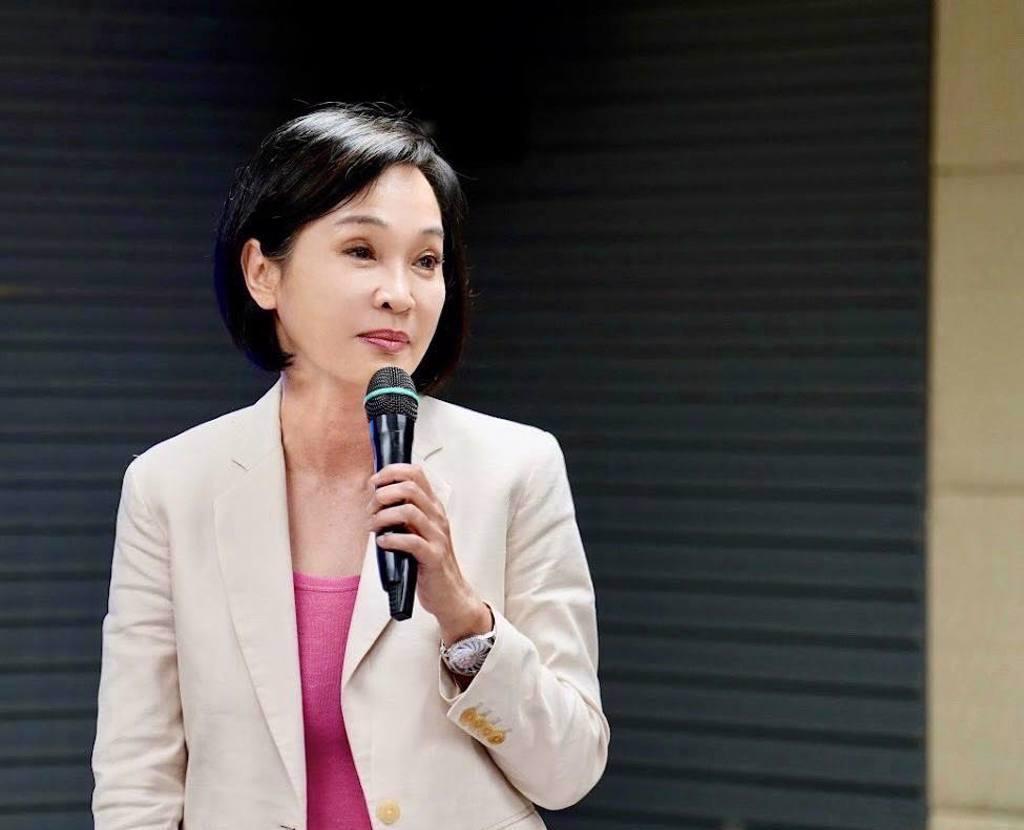 媒体昨（7日）报导指韩国瑜近日开始与蓝营的南部政界人士接触、互动，宴请党内看好征