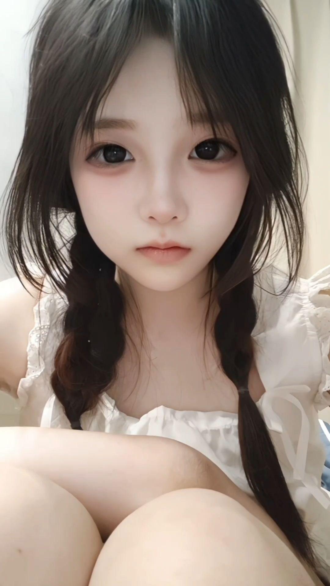 智齿🦷我讨厌你... 我的牙好痛 肿成蜜蜂小狗了 纲手也保底了 你豆...