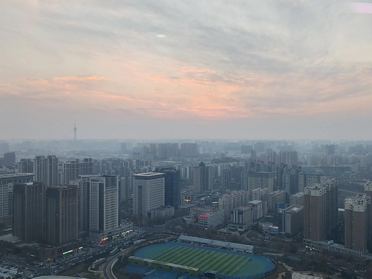 相关通报中的大学问及后续可能的结局：“涉嫌严重违纪”和“涉嫌严重违纪违法”。人类