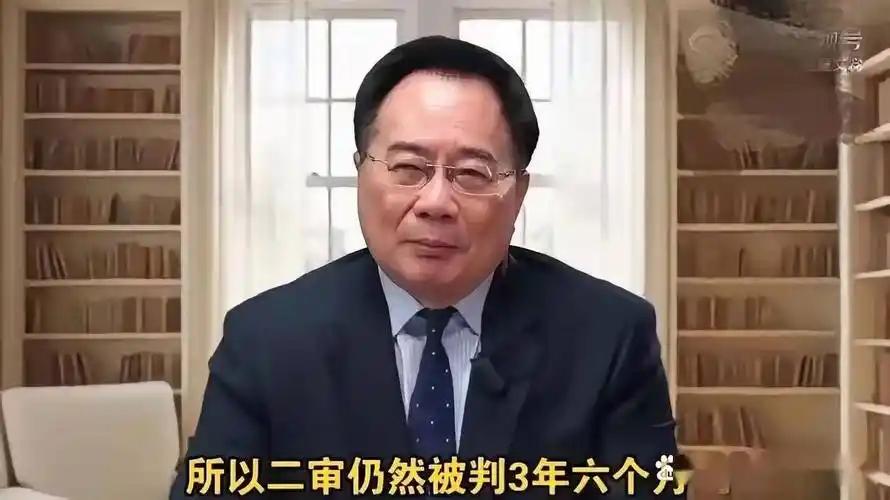 72岁，电子脚镣，台北闹市。

这就是蔡正元现在的生活。一个七十多岁的老人，脚上