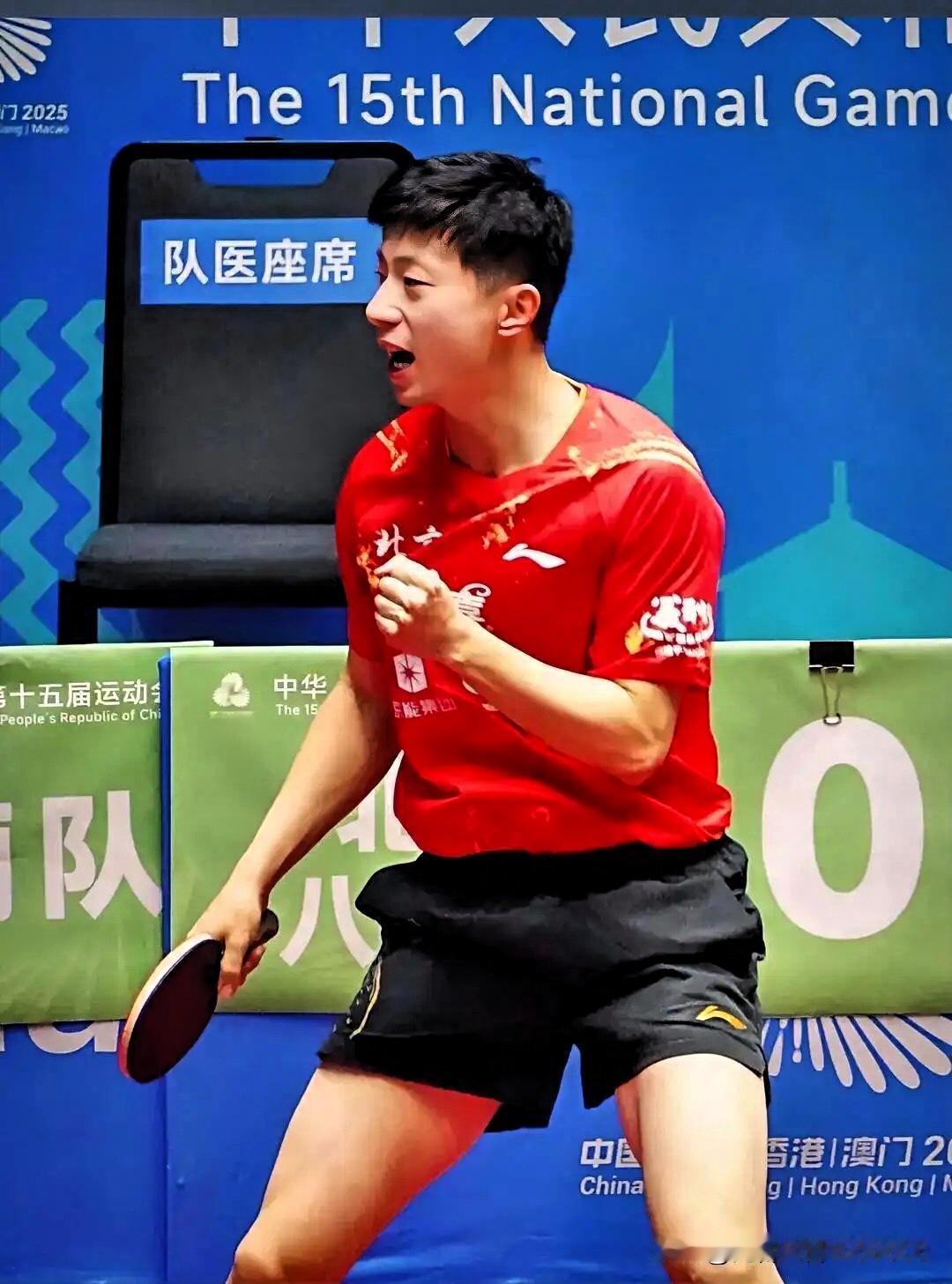 37岁马龙的“被迫坚守”，
谁看了不揪心！单打3-1横扫陈垣宇，
龙队的实力从不