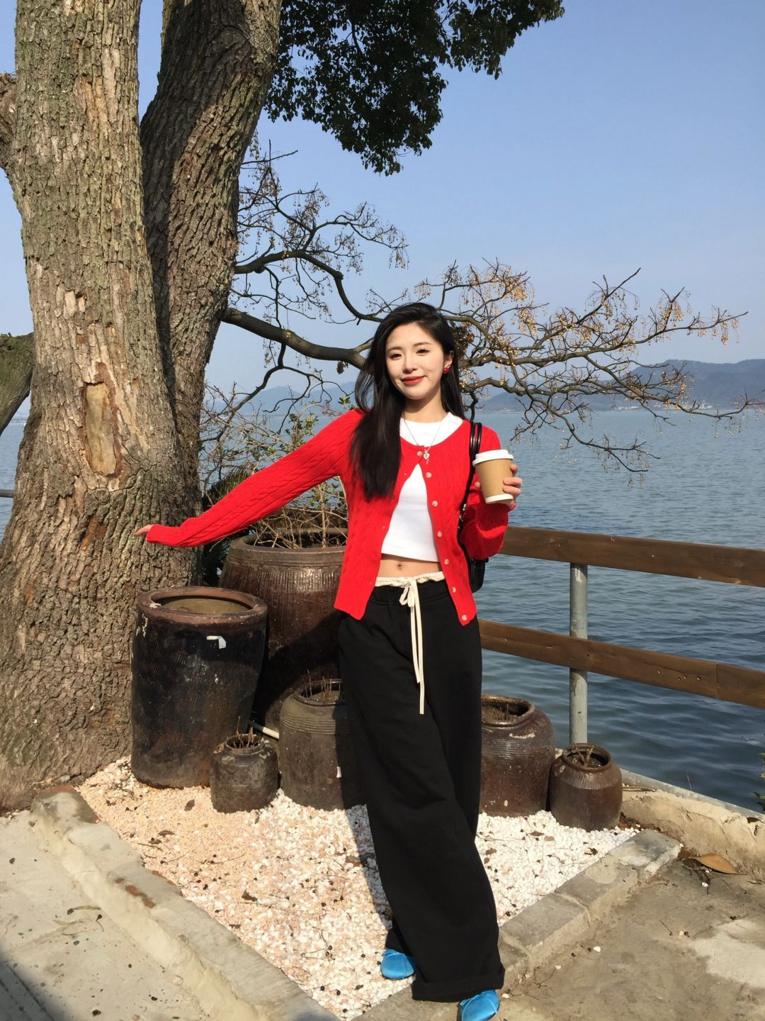 一颗红苹果🍎 •͈ ₃ •͈🍎