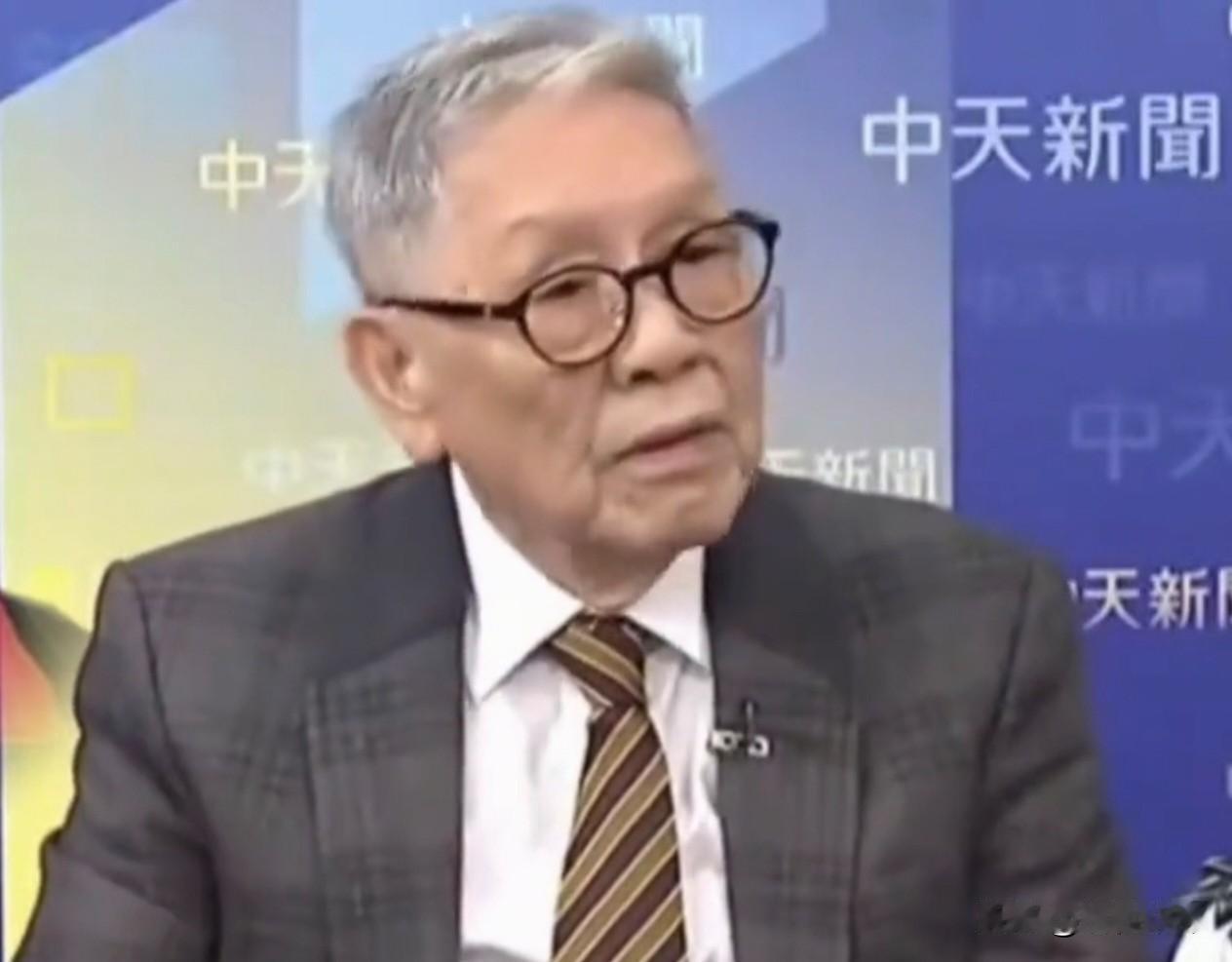 台退役将领帅化民：大家有没有注意到有个很有意思的地方，这次川普到访中国大陆，整个