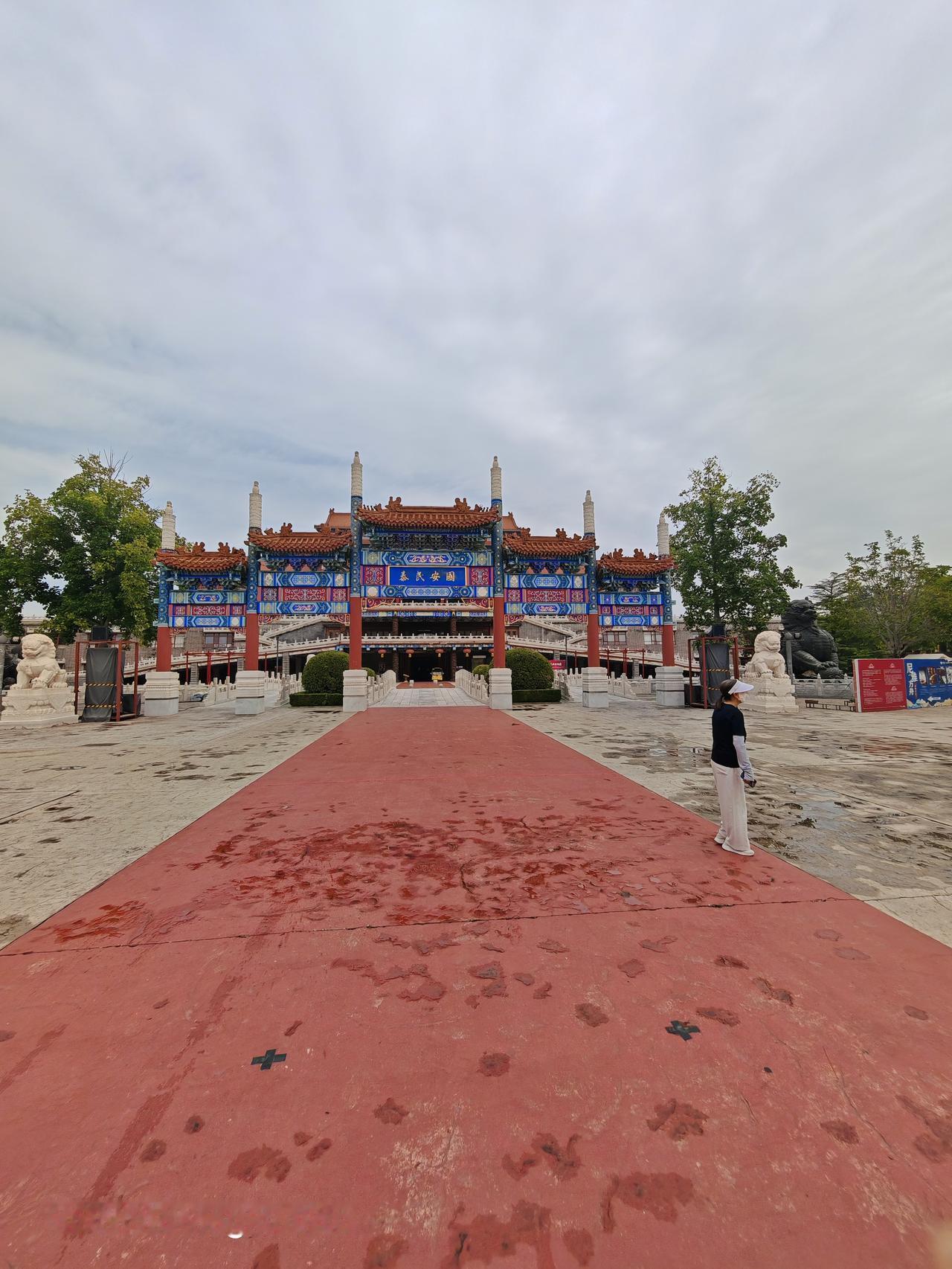 玉楼金殿，琼宫锁春寒。中信国安天下第一城~建筑艺术风格优美