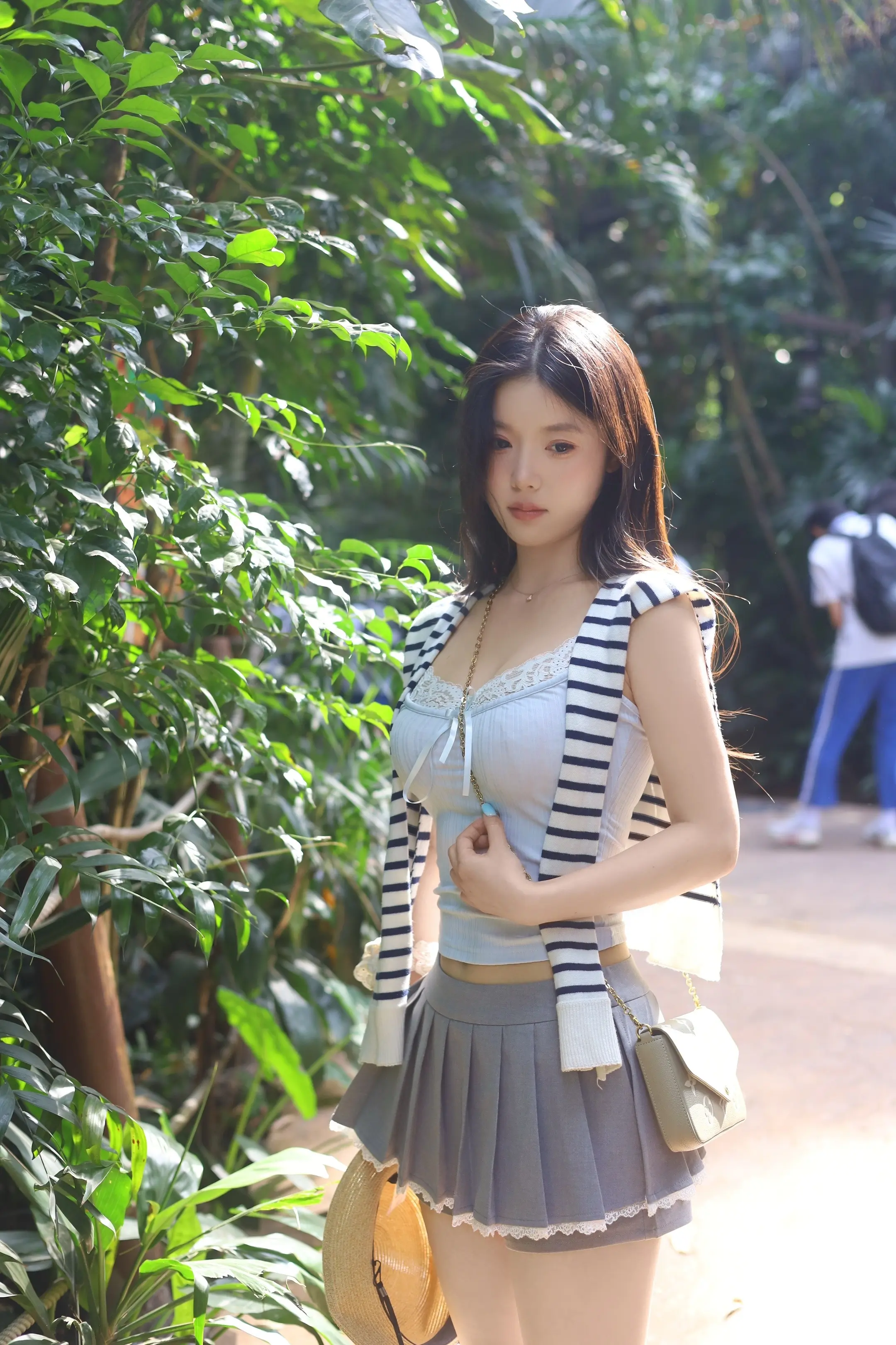 生命中有太多东西你都不愿抛却，你说缘分来之不易