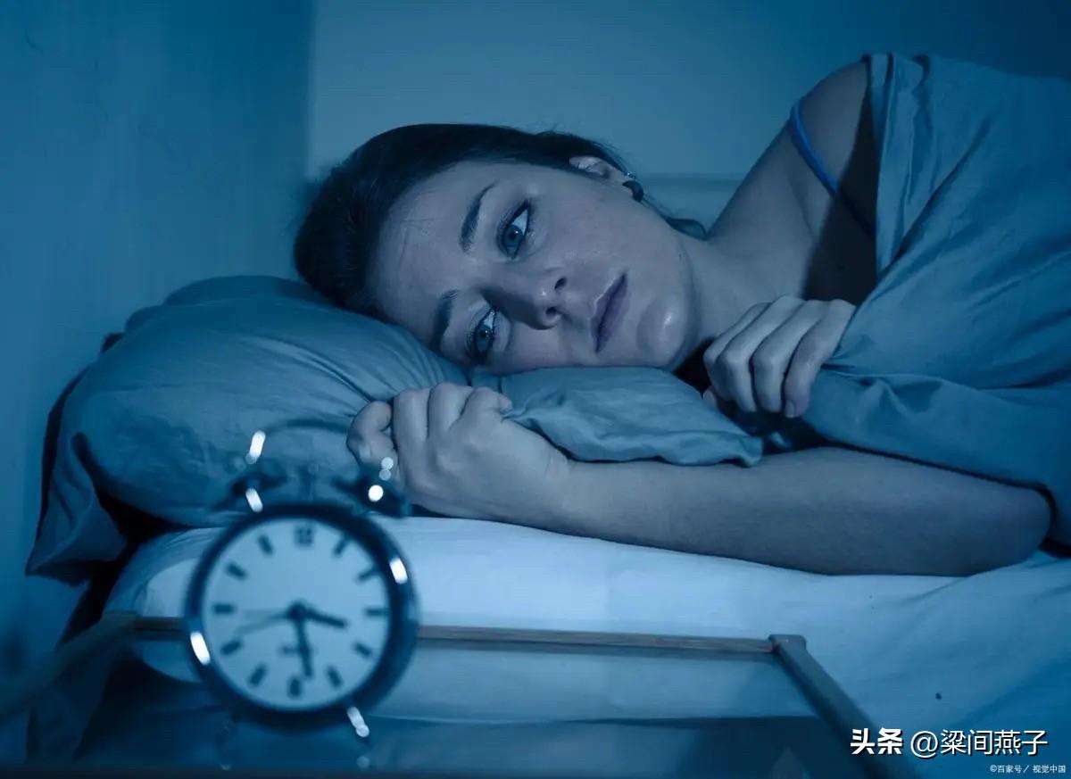 10个不吃药也能改善失眠的实用方法（亲测有效）

一、睡前1小时“大脑关机仪式”