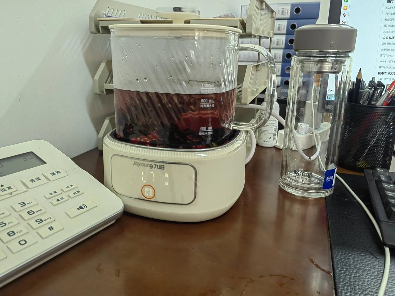 养生壶整起来。。。这小日子过得。。。[捂脸]