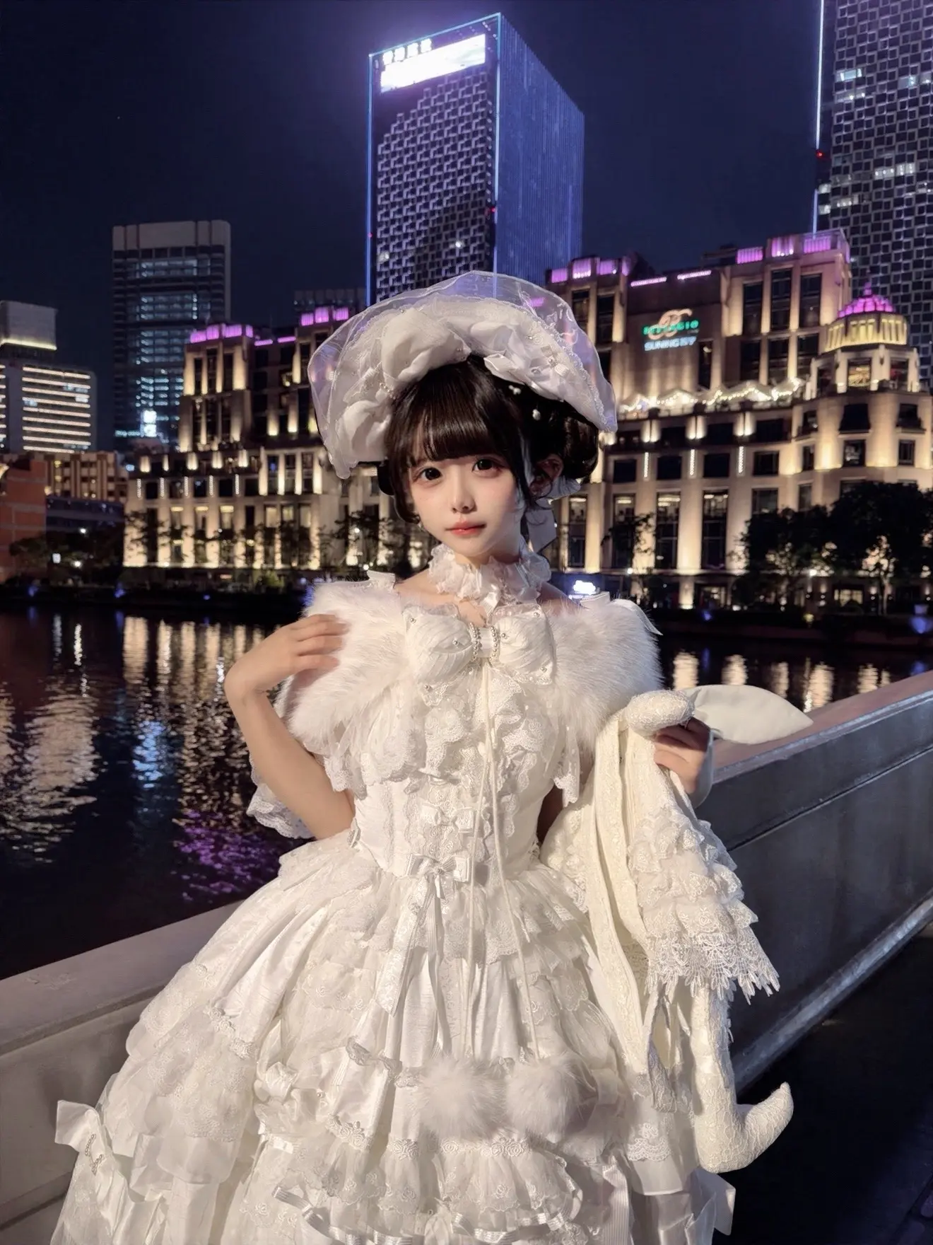 我以为发文案暗示你 我们就能重归于好 而你已经幸福一段时间了