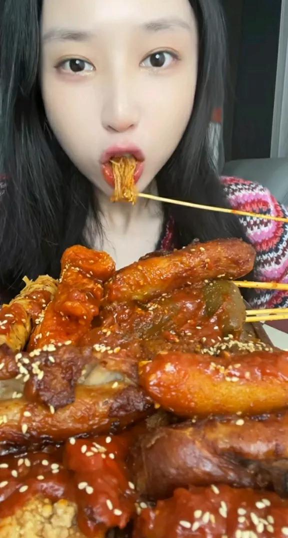 麻辣香脆，唇齿留香。#纯辣美食# #吃货韵味# #生擒美食美味# #独家美味分享