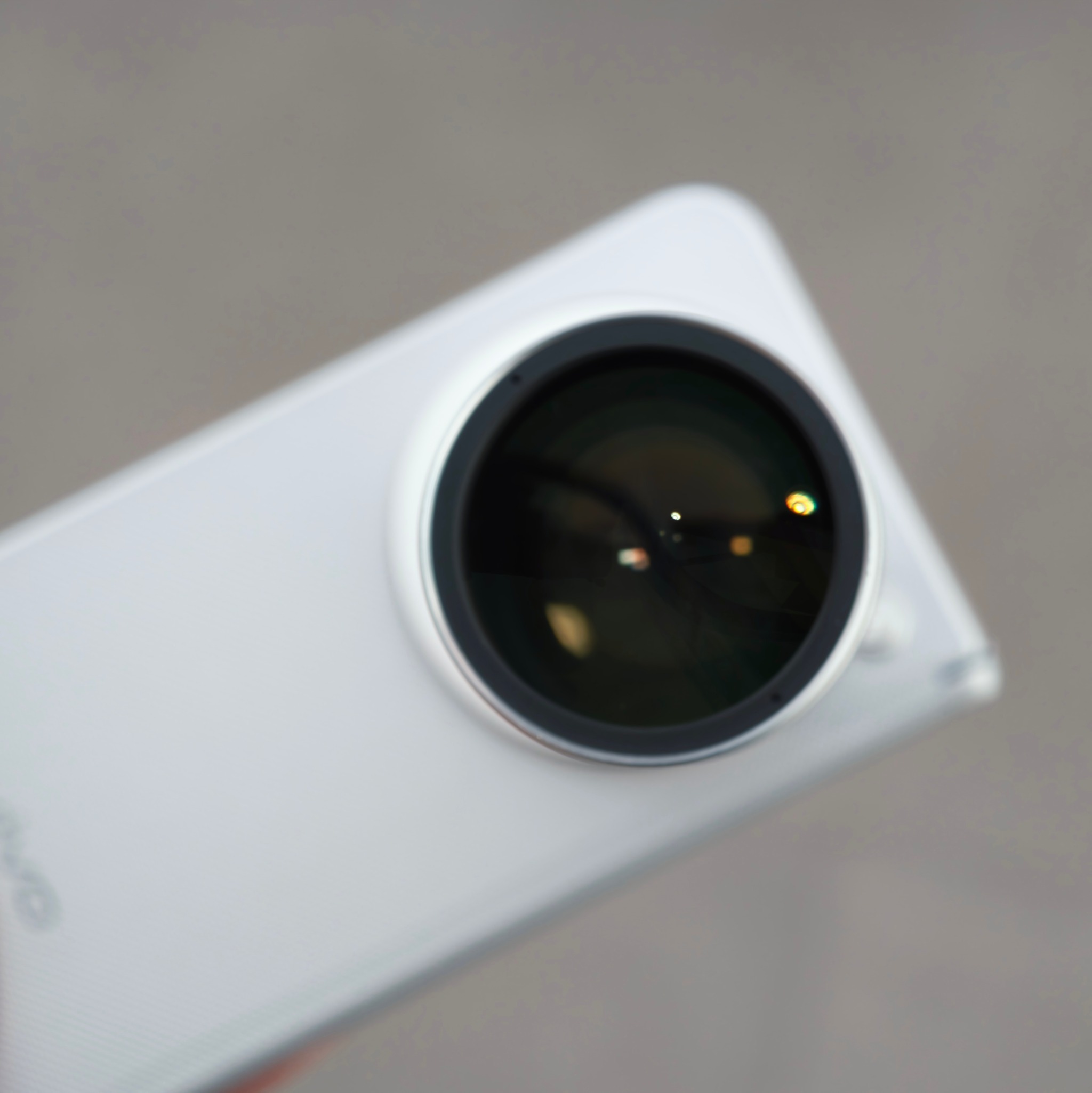 vivo X Fold6 亲测可以不完美兼容400mm G2 Ultra 增距镜