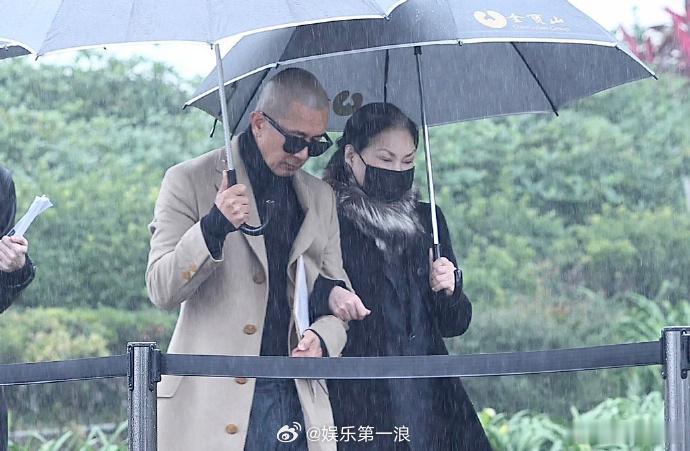 小S怒斥S妈和具俊晔争大S遗产传闻 据台媒，S妈否认和具俊晔争大S遗产后，又向媒