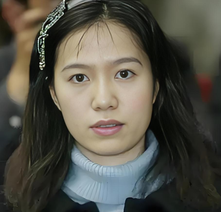 怎么也不敢想，
只有居住权，

他说的罗曼蒂克，能认可，除了妻子，她还是关门弟子