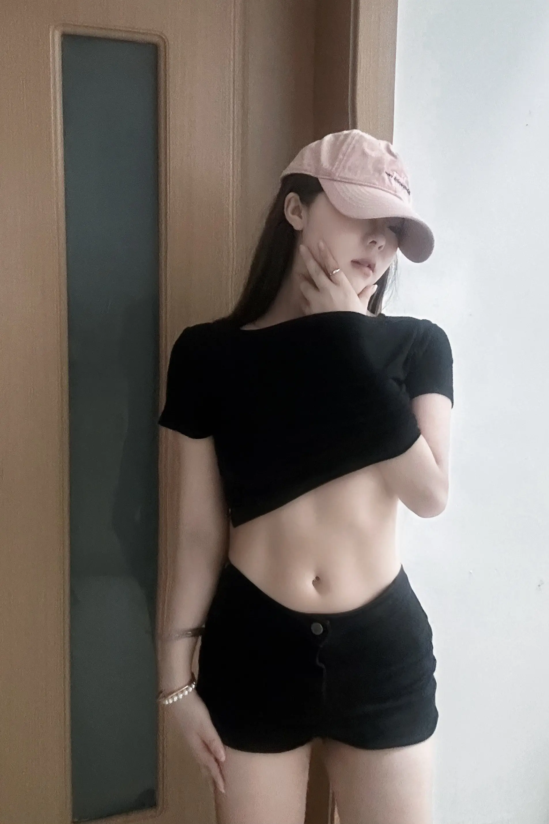 你身材比想象中劲爆