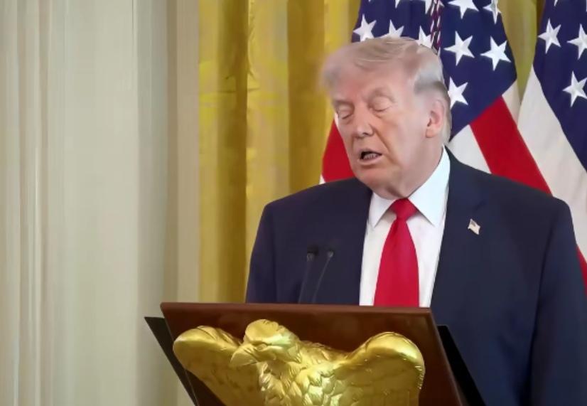 特朗普：“今晚9点，我要发表一个简短的演讲。简单来说，我要告诉大家我有多么了不起