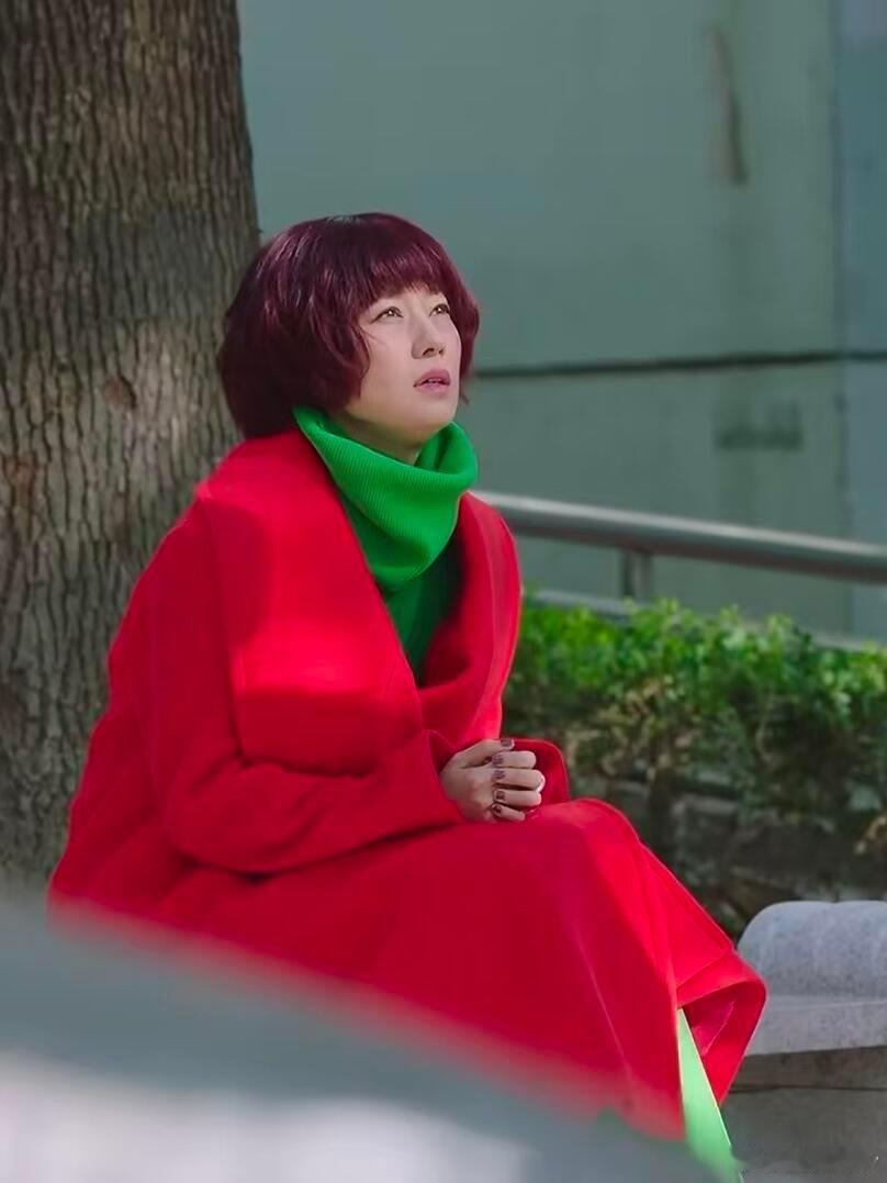 罗子君的衣服是马伊琍去服装店选的 很多人吐槽罗子君审美不行，殊不知这是演员的刻意