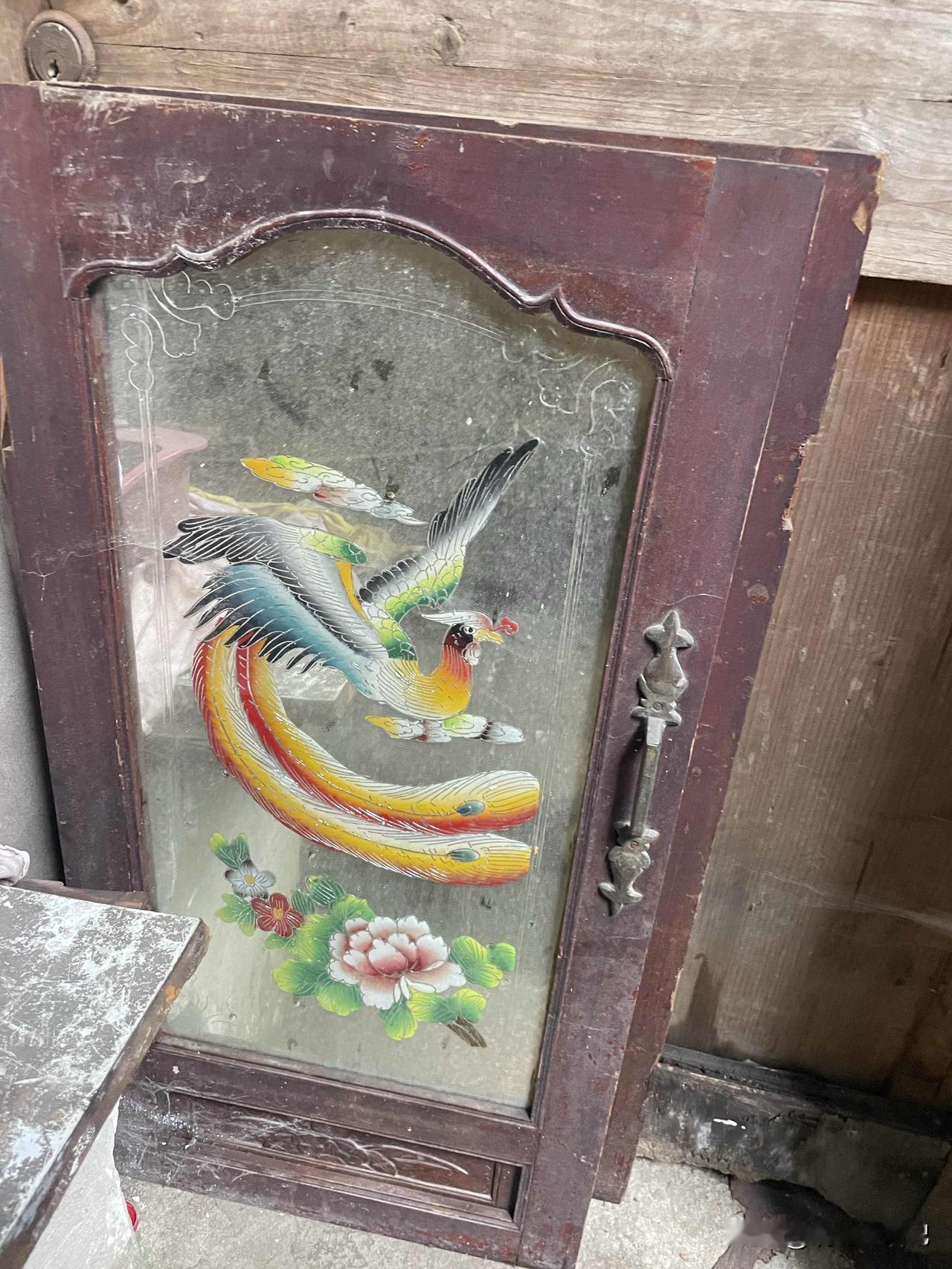 老屋拆迁留下的，大家看看能值多少钱啊？