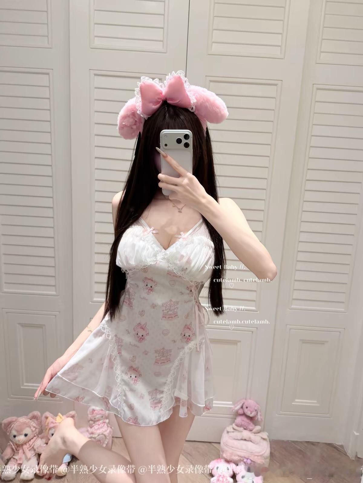 🎀本周六蜗蜗偶活衣橱大公开🎀演出信息/电切：本周末只有周六一天偶活哟，大家不