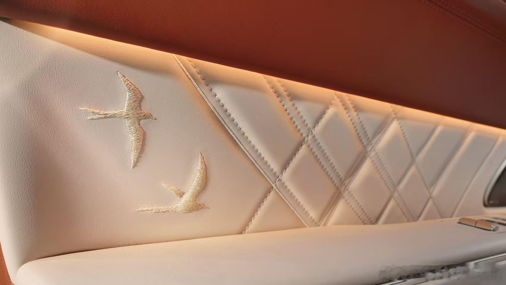 不得不承认本中登登味越来越浓了，看到这蔚来ET9地平线特别版全新主题「翠林染金」