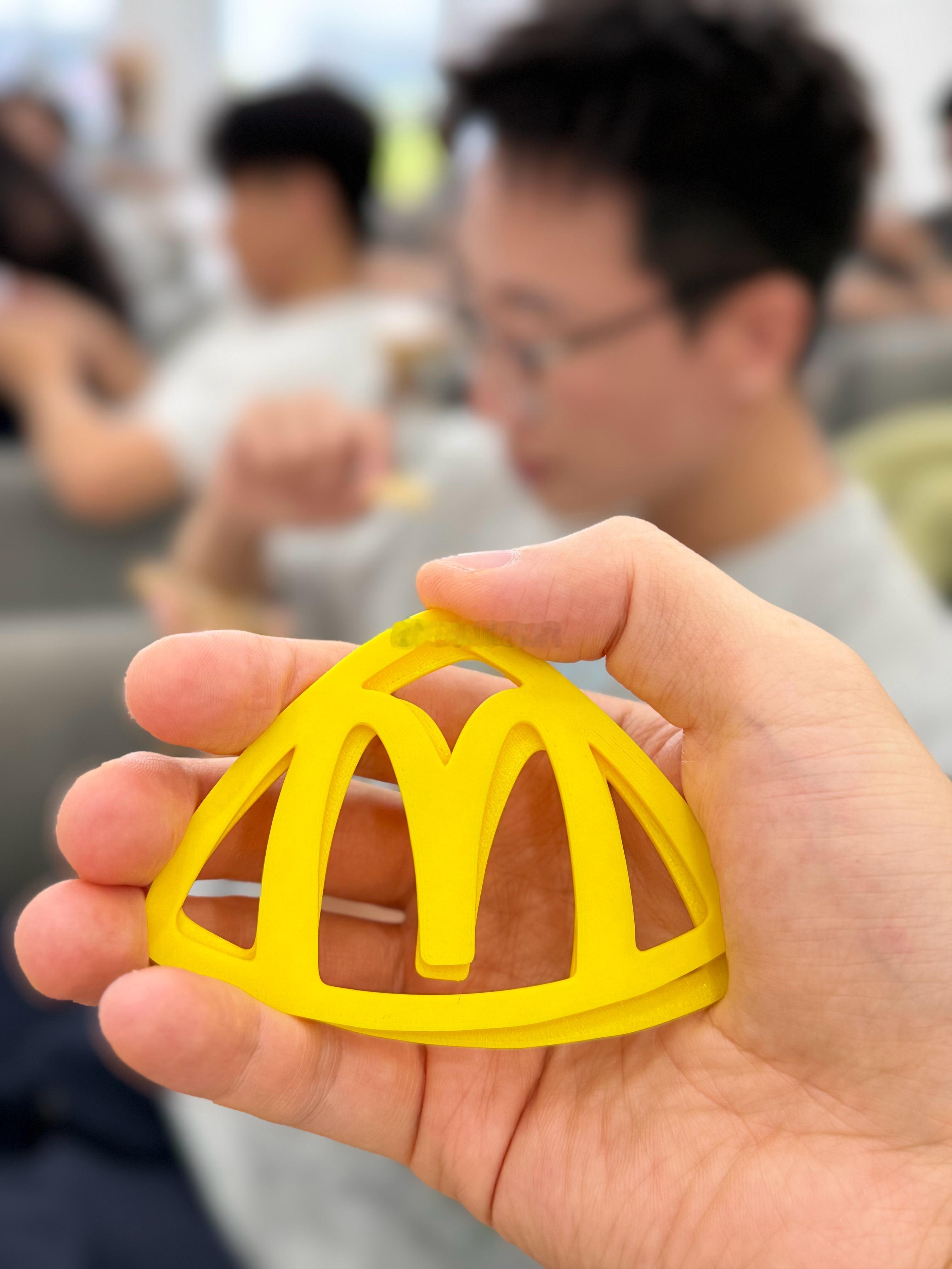 喜提麦巴赫！