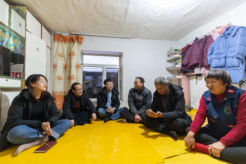 人幸福不幸福，真不是由外在条件决定的。很多人以为有钱有地位就幸福，可后来发现并非