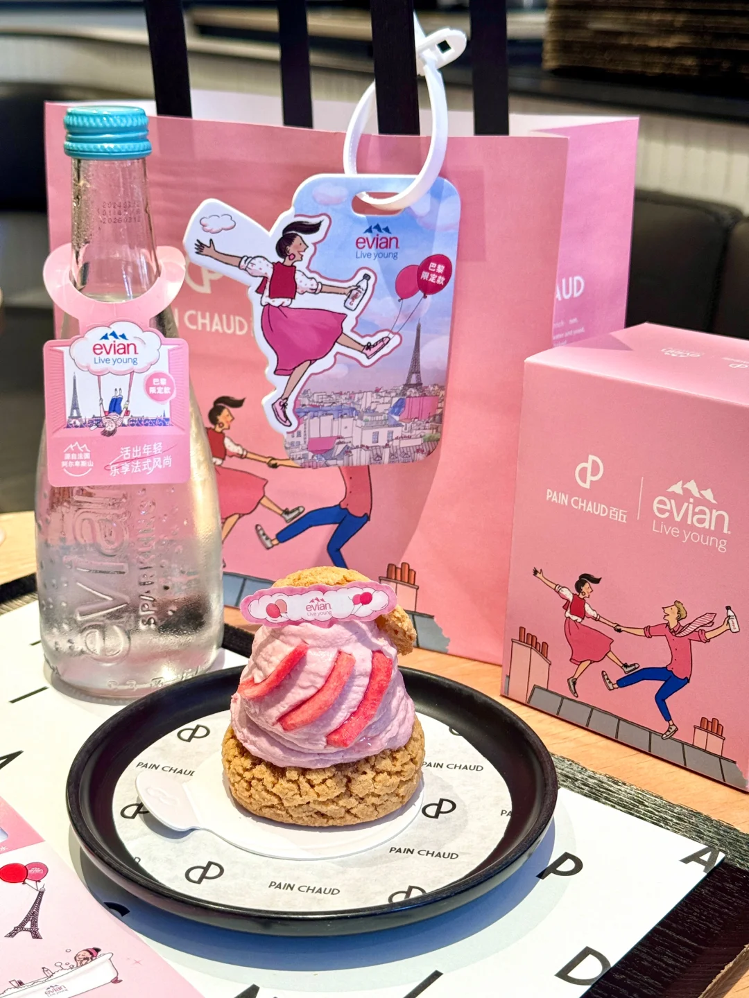 甜蜜一夏💕百丘x依云！芭乐泡芙限定登场～