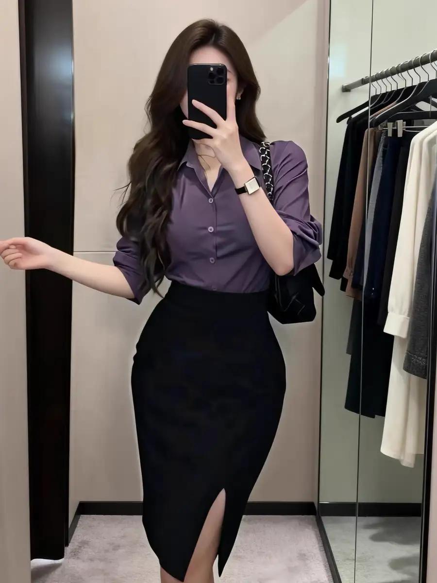 优雅紫色衬衫搭配黑色高腰裙，完美职场穿搭！💄👠