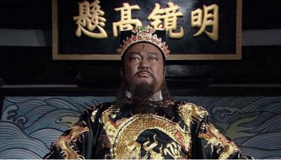 1062年，包拯去世，出殡当天发生了一件奇怪的事，原来，他临终时悄悄告诉女婿文效