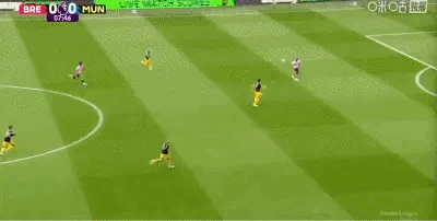 半场结束，布伦特福德2-1曼联大伙聊吧布伦特福德vs曼联 ​​​